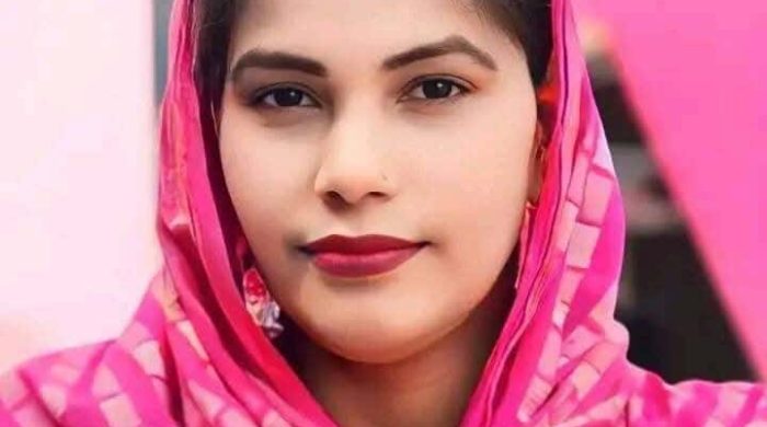 নবীনগরে আওয়ামীলীগের সমর্থক সাবিনা ইয়াসমিন পুতুলকে নাশকতার মামলায় গ্রেপ্তার ।